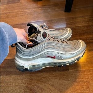 Nike Air Max Silver Bullet ‘97s